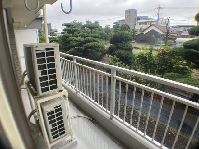 グリーンパークタニグチのバルコニー