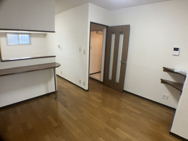 グリーンパークタニグチの居間・リビング