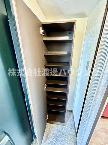 第15関根マンションの収納|シューズBOX