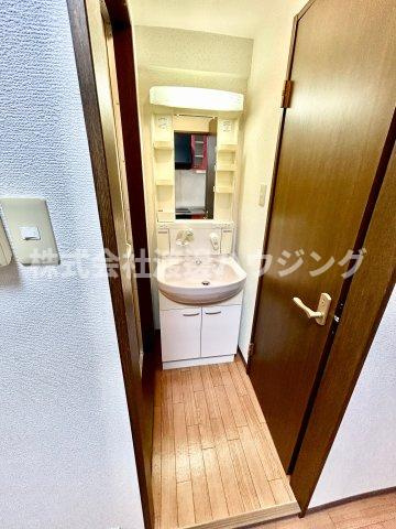 第15関根マンションの洗面所