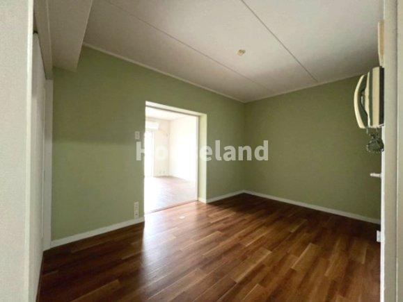 新中島エクセランスの洋室