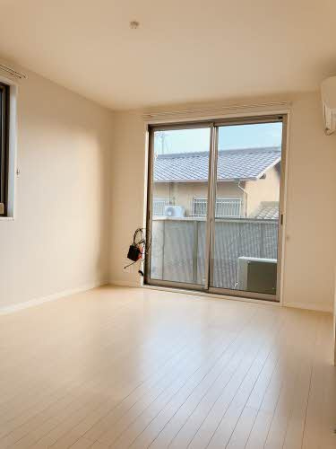 コモド恵美酒の内装