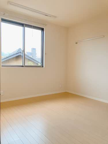 コモド恵美酒の居間・リビング