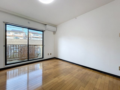 【居間・リビング】 | 乃木ロイヤルマンション