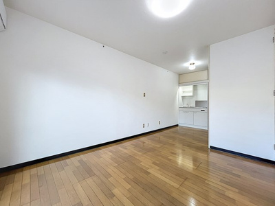 【居間・リビング】 | 乃木ロイヤルマンション