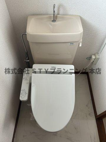 仲介手数料０円！ロイヤルマンションのトイレ