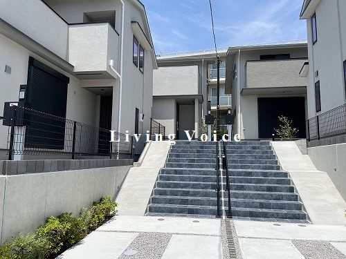 【外観】 | 【仲介手数料０円】藤沢市並木台1丁目　新築一戸建て　全7棟 | 4号棟【仲介手数料０円】藤沢市並木台1丁目　新築一戸建て　全7棟