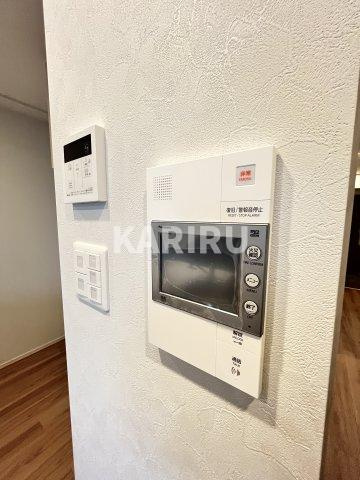 スプランディッド城東関目のセキュリティ|偶数階のカラーです