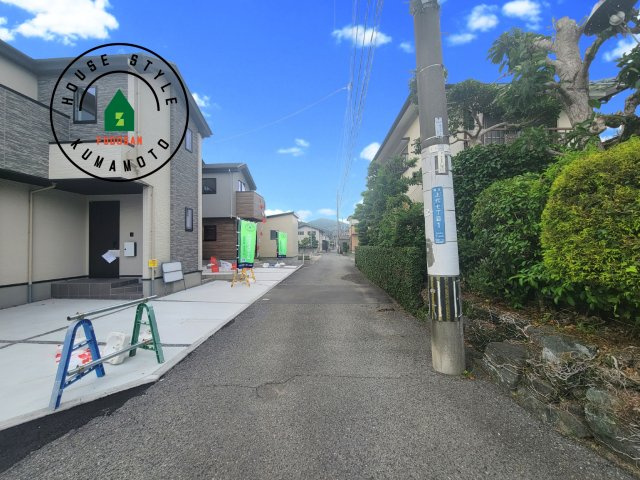 熊本市西区上代7丁目第1-2棟（2号棟）　の前面道路含む現地写真|前面道路です。