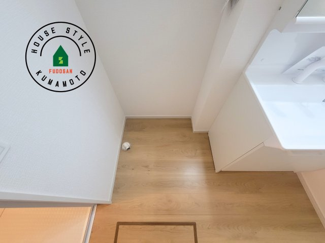 熊本市西区上代7丁目第1-2棟（2号棟）　のランドリースペース|ランドリースペースとなります。広々して有効的にご使用できます。 