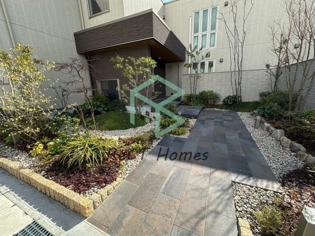 シャーメゾンオリーブのエントランス