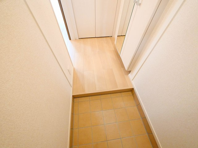 レジデンス・サツキⅠの玄関