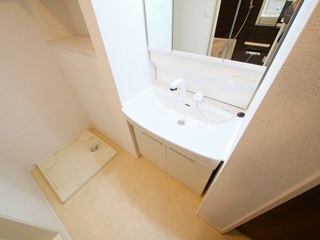 レジデンス・サツキⅠの独立洗面台|独立洗面台で身支度をすべて済ませてしまいましょう