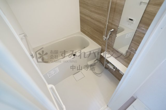 メゾン　グランシャンの浴室