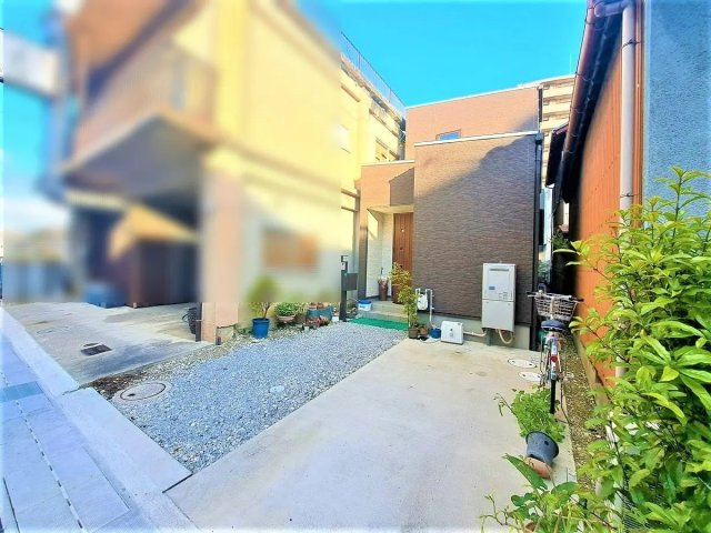 近江八幡市鷹飼町　中古戸建の外観