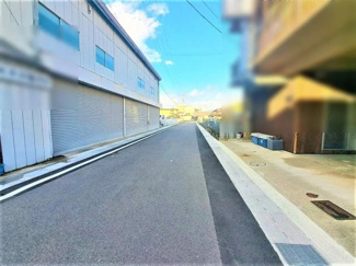 【前面道路含む現地写真】 | 近江八幡市鷹飼町　中古戸建