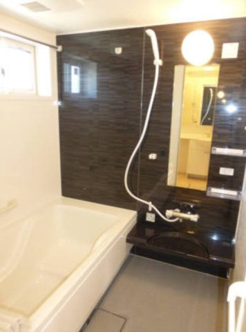 ノワイエの浴室