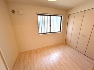 【内装】 | アンソレイユ宝塚 | 洋室