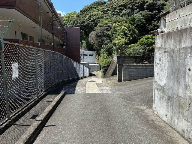 福岡市西区愛宕２丁目　売り土地の周辺