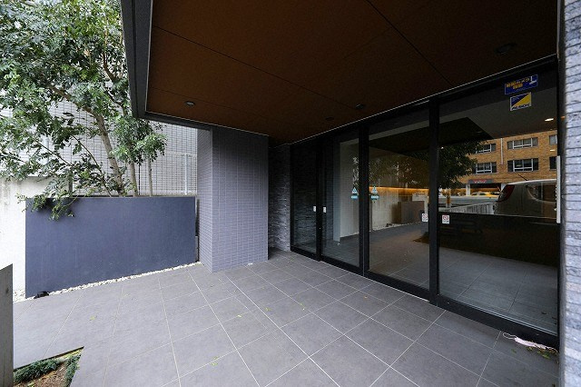 【エントランス】 | ラ・シルフィード博多駅南