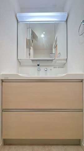 【独立洗面台】 | ソピア春日若葉台☆仲介手数料無料☆ | シンプルで清潔な洗面台から、朝をスタートさせましょう♪