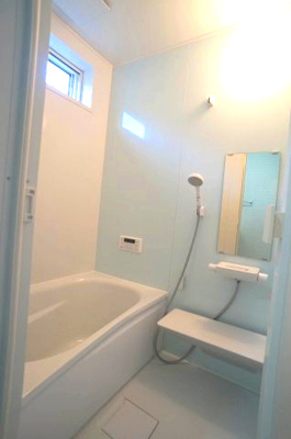 【浴室】 | 第７セイホウ | カラリ床・水が引いて翌朝カラリ・お掃除ラクラク♪