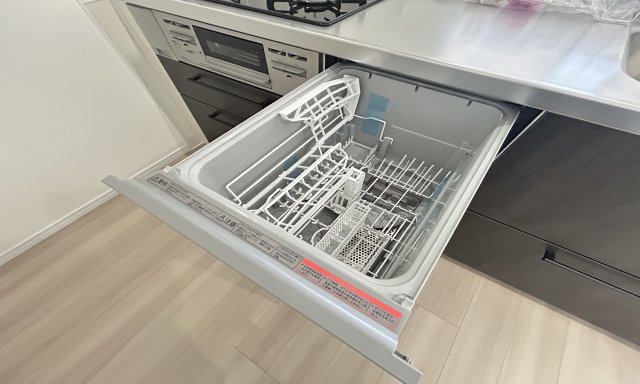 サングレイス長津田弐番館のその他|家事の時短にも役立つ食器洗浄乾燥機を標準装備家事の時短にも役立つ食器洗浄乾燥機を標準装備