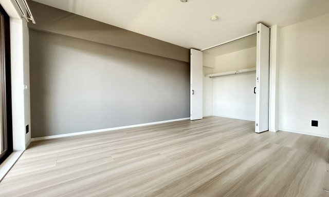 サングレイス長津田弐番館の洋室|このお家で一番広い6帖のマスターベッドルームは居心地◎