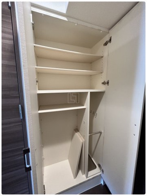 【収納】 | プレサンスOSAKADOMECITYワンダー | プレサンスOSAKADOMECITYワンダー　シューズボックス