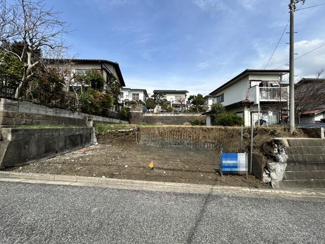 君津市陽光台1丁目　土地の周辺|前面道路は公道幅員約６ｍです。