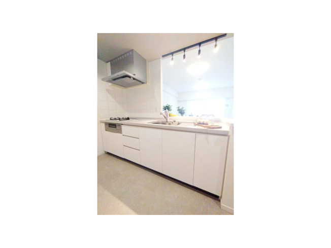 【キッチン】 | コスモ・ザ・パークス清瀬の森　（保谷店） | コミュニケーションのといりやすい対面キッチン