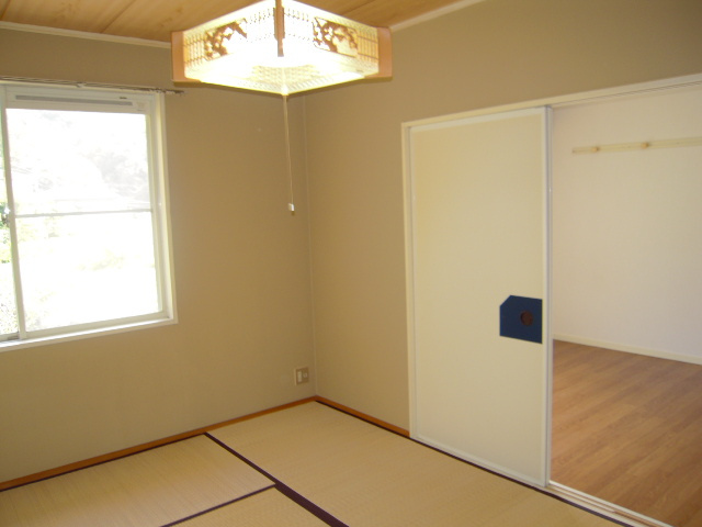 S0268R　グリーンガーデンの和室