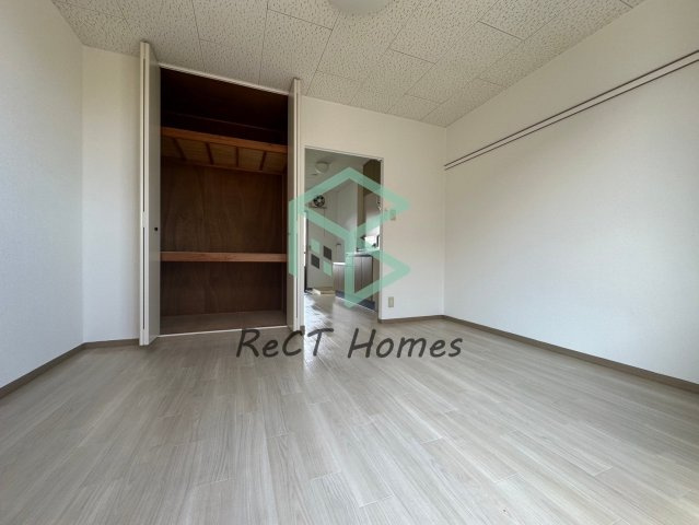 姫路市西庄のハイツの居間・リビング