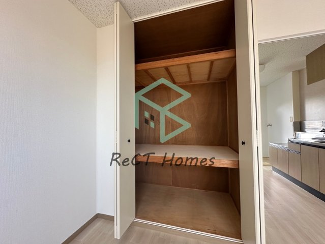 姫路市西庄のハイツの収納