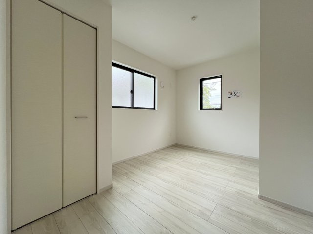 福生市南田園3丁目　新築戸建全1棟の洋室|5.2帖
