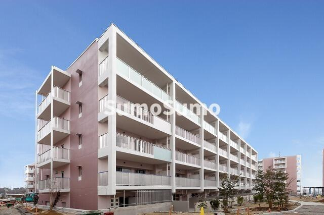 ＵＲグリーンヒルズ仁川 2号棟の外観|外観もきれいです