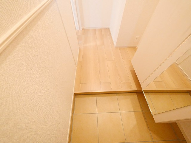 レジデンス・サツキⅡの玄関|ゆったりとした玄関です