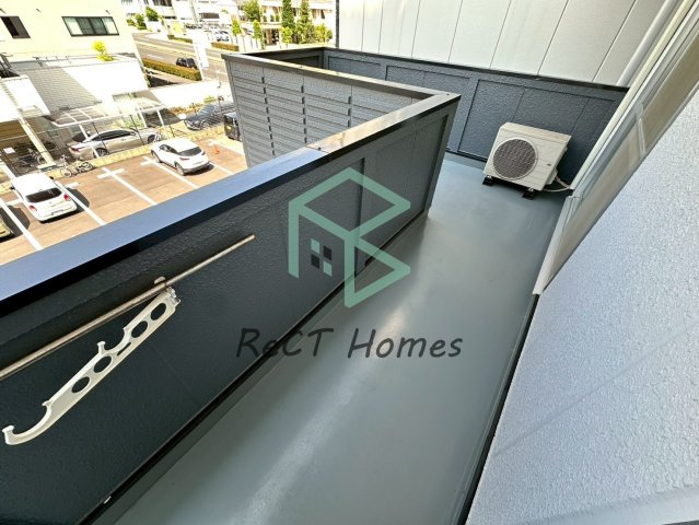 南駅前マンションのバルコニー