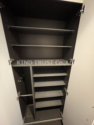 プレサンス天神橋スカイルの収納|ちょっとした収納スペースも充実しています