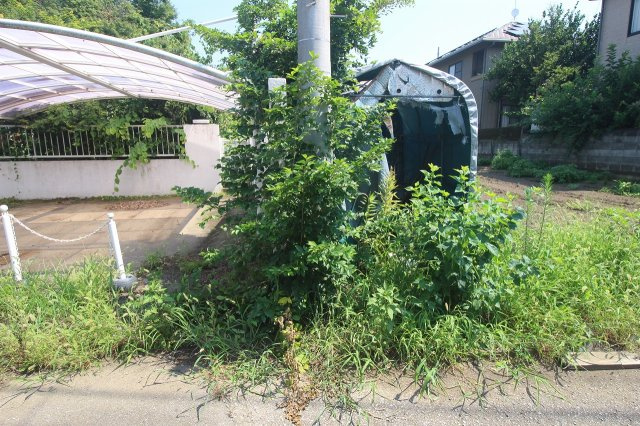 小山市羽川の外観|北西側との境界部分（2025年7月撮影）