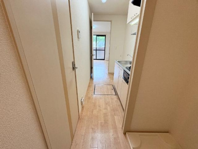 【内装】 | グレイシャス | 廊下