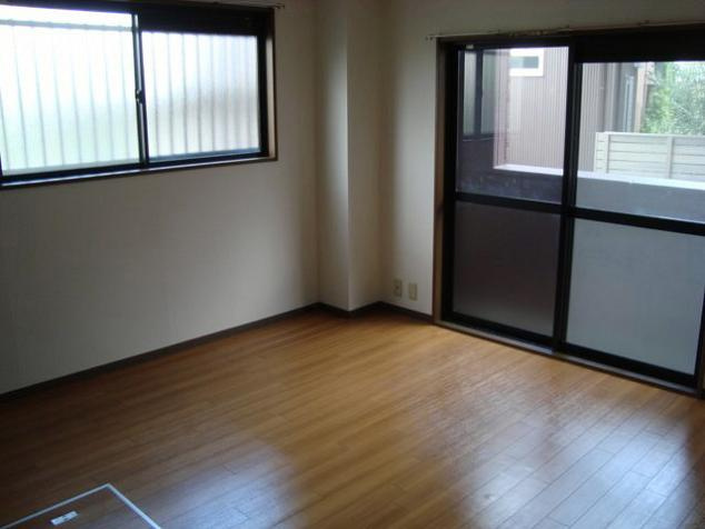 サンタプレイスの居間・リビング