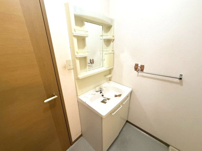 【洗面所】 | ルミナス山城B