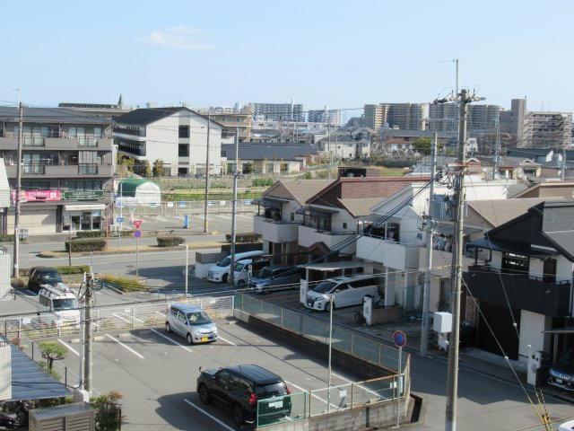 兵庫県公社　宝塚安倉（４）６号棟の展望