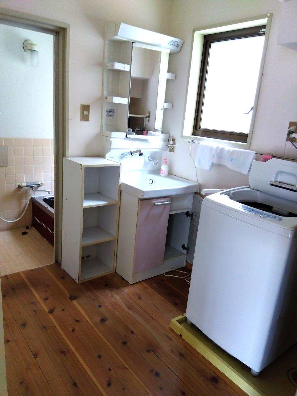 【No.7397】岩倉中古住宅/3LDK/1000万円以下/角地の独立洗面台