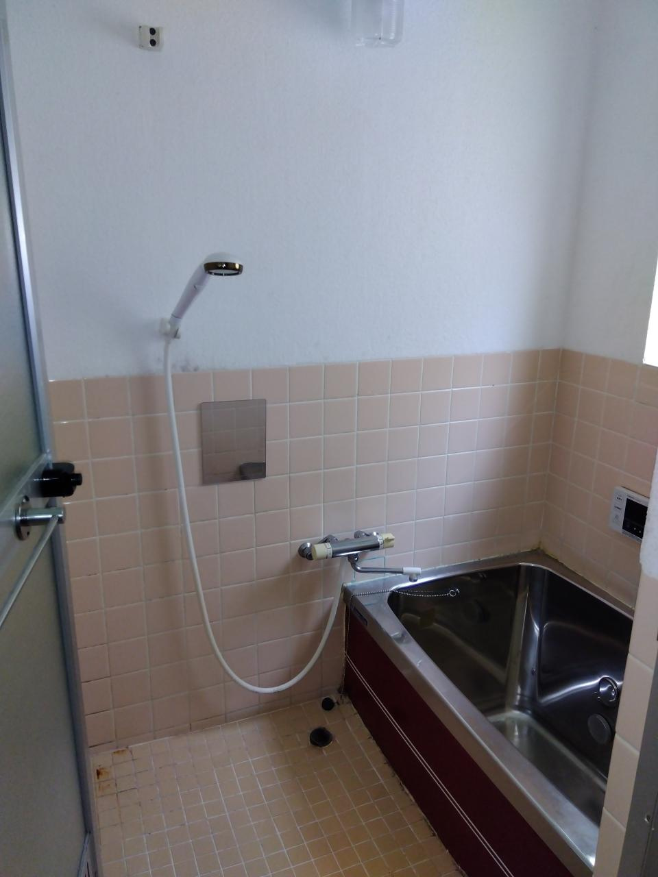 【No.7397】岩倉中古住宅/3LDK/1000万円以下/角地の浴室