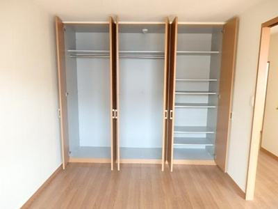 【収納】 | パドマレジデンス | クローゼット