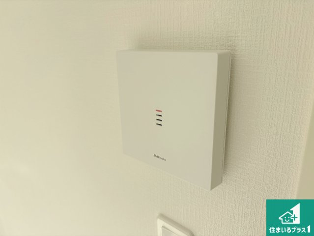 草津市下笠町　第24-1期　新築一戸建ての防犯設備|カラーモニターインターホン！声だけでなく来訪者の姿や顔がモニターで確認できるので、小さなお子様がいらっしゃるご家庭でも安心できます！