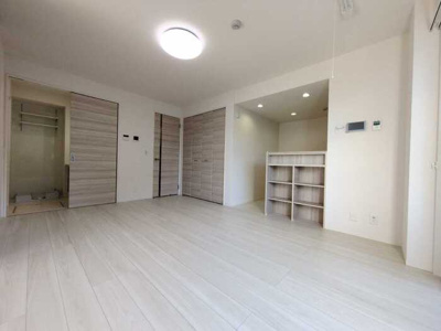 【内装】 | D-PLACE町坪