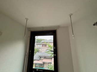 【内装】 | サニーベイ・ソレイユ | 室内物干し